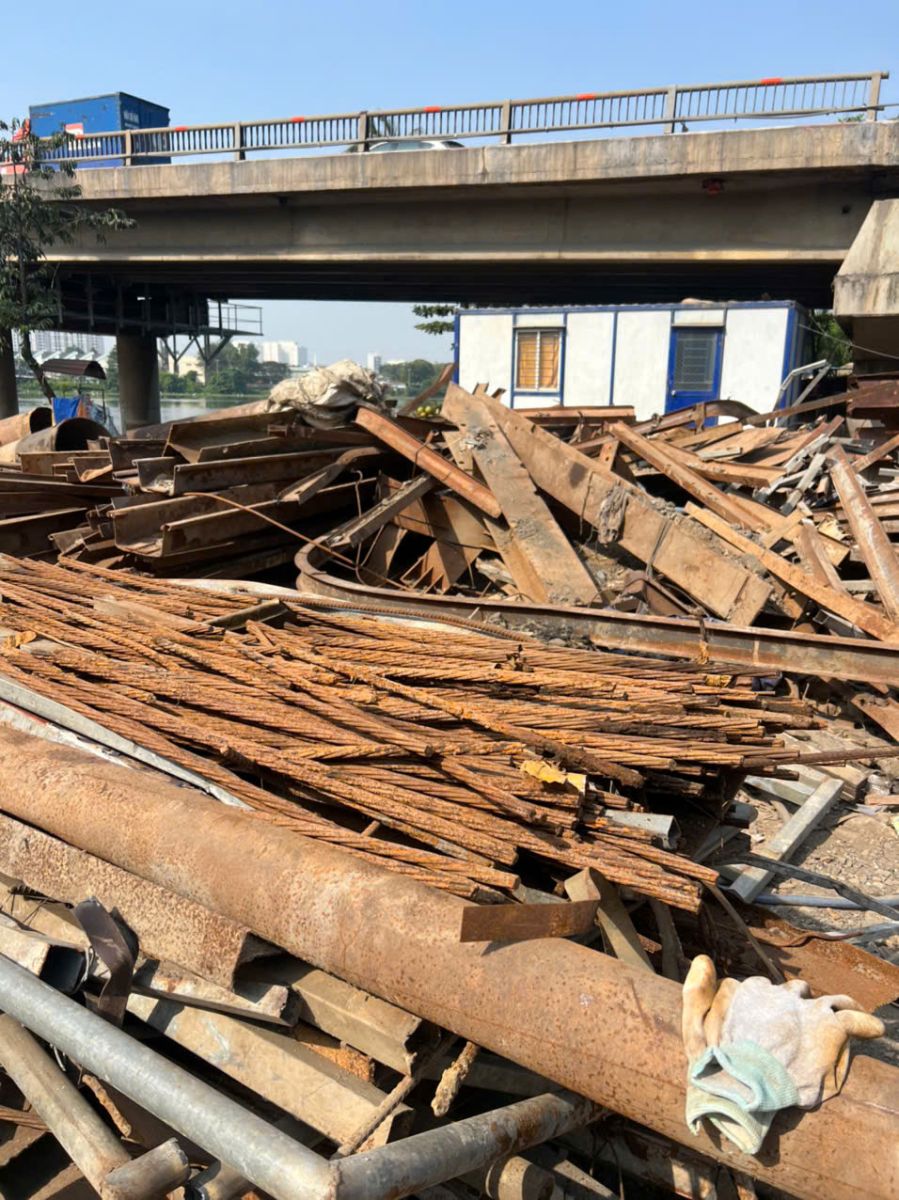 thu mua phế liệu sắt tại Thuận An Bình Dương