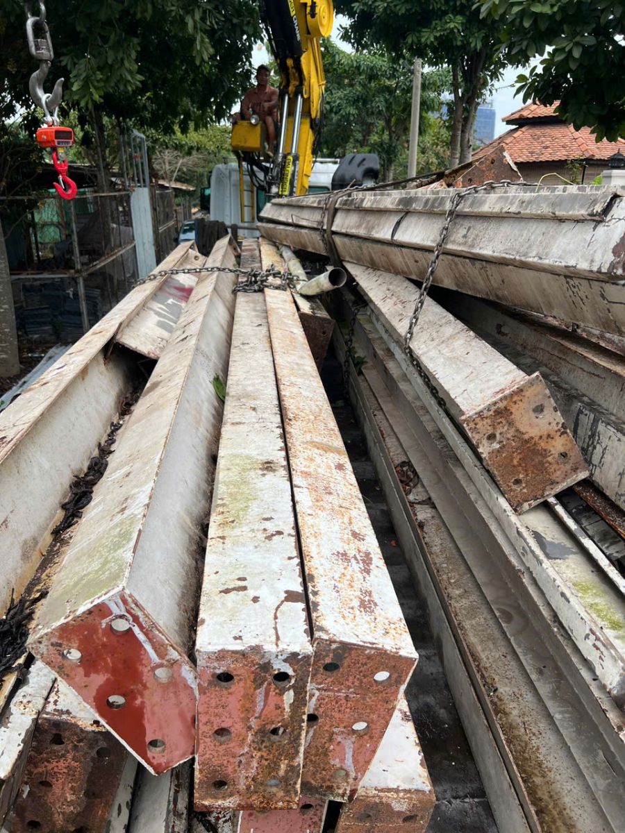 Thu mua sắt ống công trình